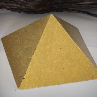 Orgonit piramis