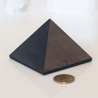 Sungitok - Sungit 6 cm-es piramis - Több méretben